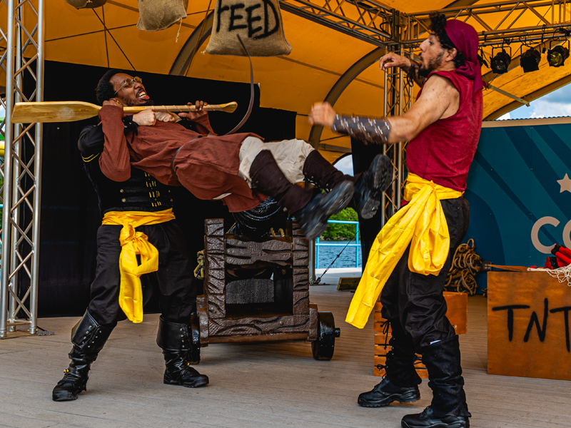 Pirates fighting at Splashbucklers Comedy Stunt Show at Lake Compounce