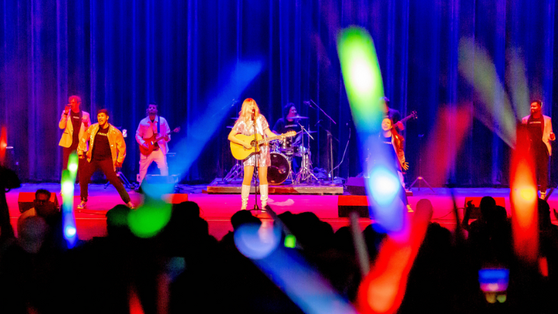 The Simply Swifties band at Lake Compounce