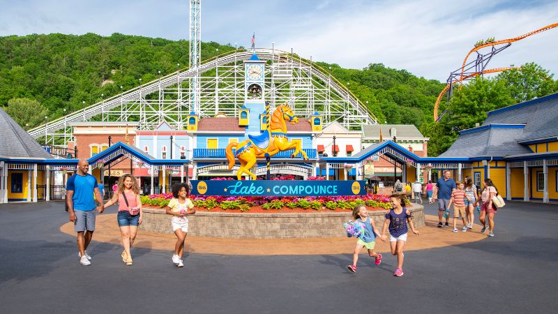 Family at Lake Compounce